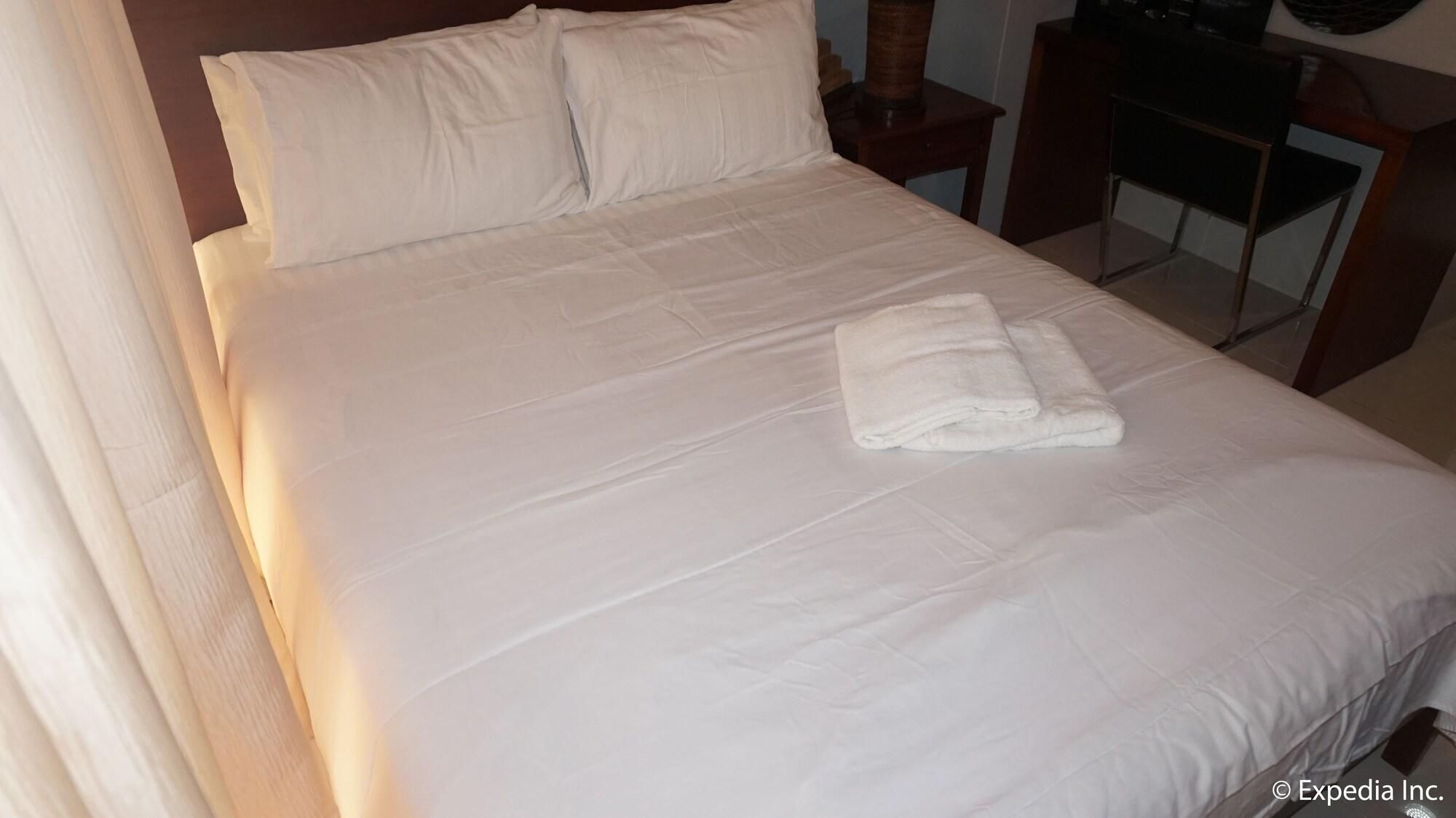 Pacific Park Hotel Quezon City Esterno foto